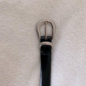 black italian leather belt with silver buckle🤎